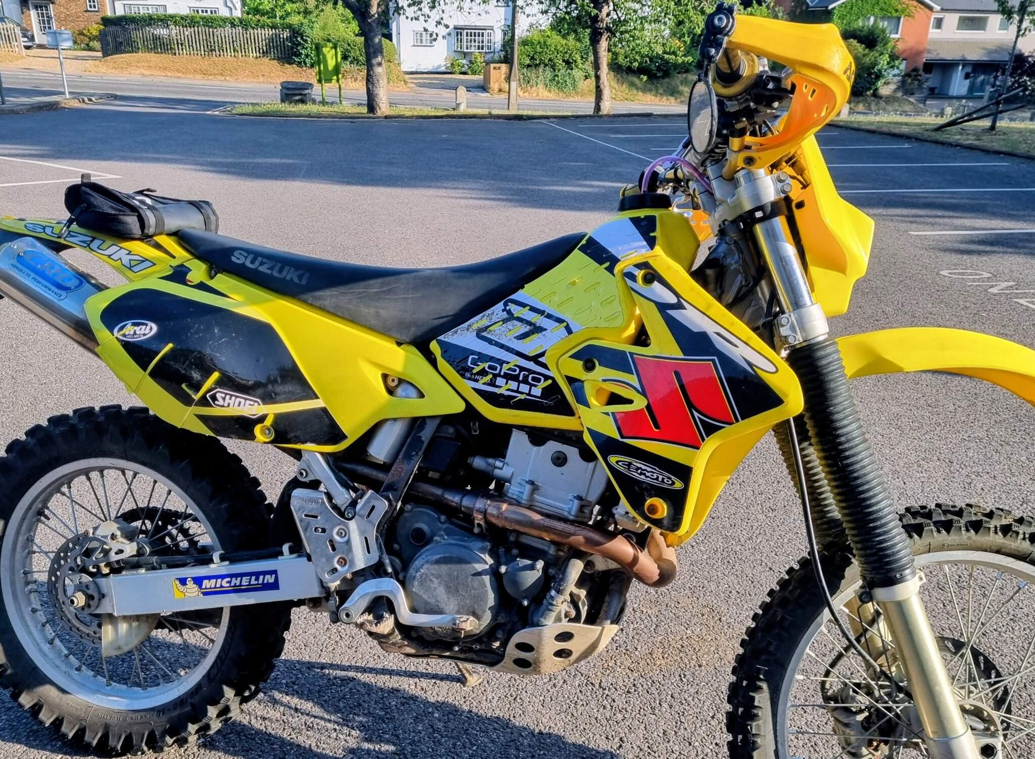 Suzuki - DR-Z400SM | DRZ400 & Review 0 DR-Z400 guide buying used